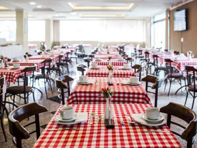 Astron Suítes Hotel São José dos Pinhais