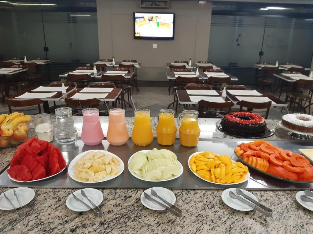 Hotel Astron Suítes São José dos Pinhais