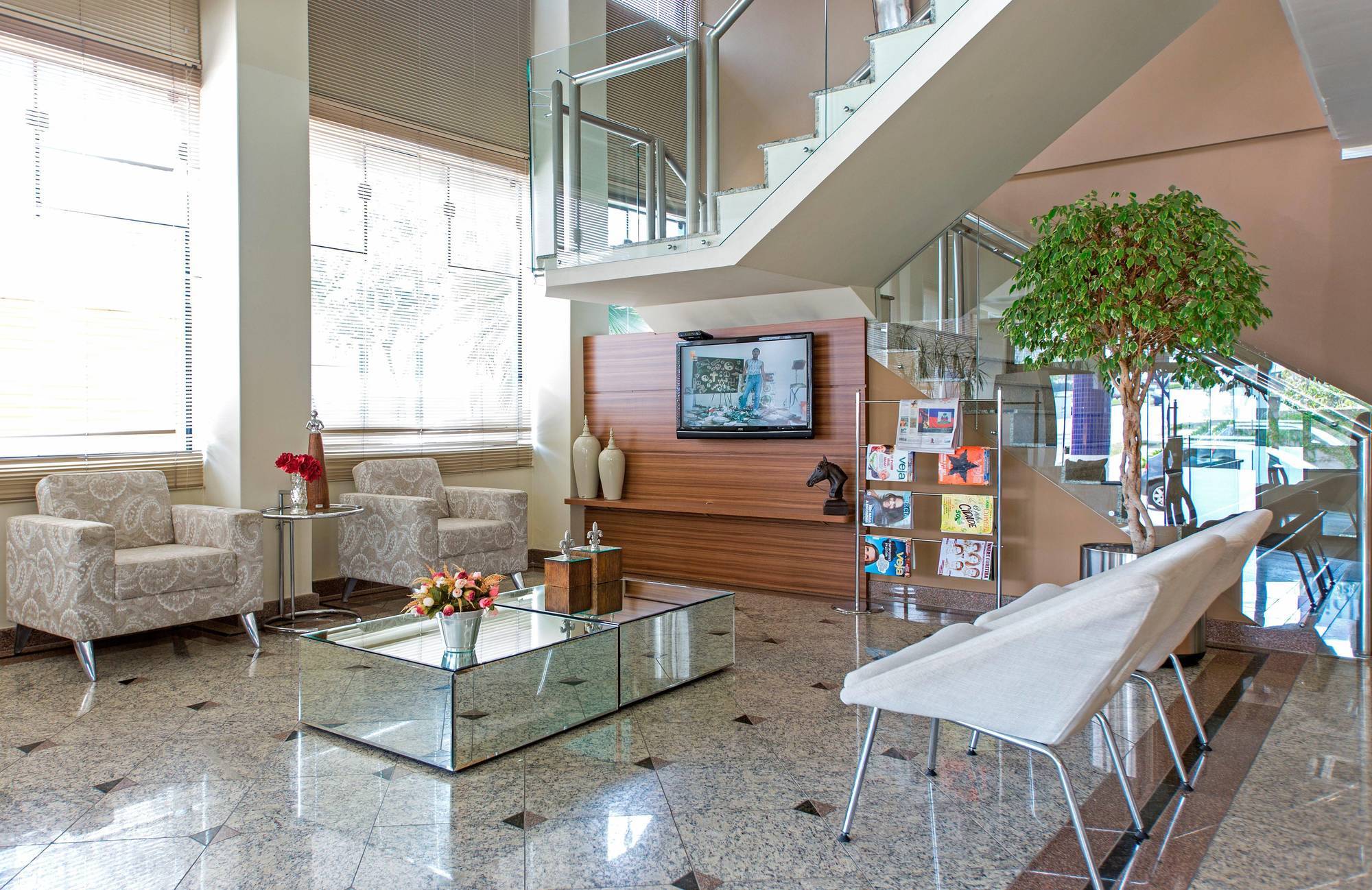 Astron Suítes Hotel
